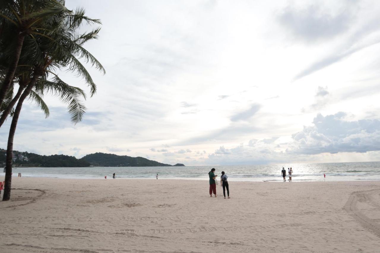 I Dee Hotel Patong Bagian luar foto