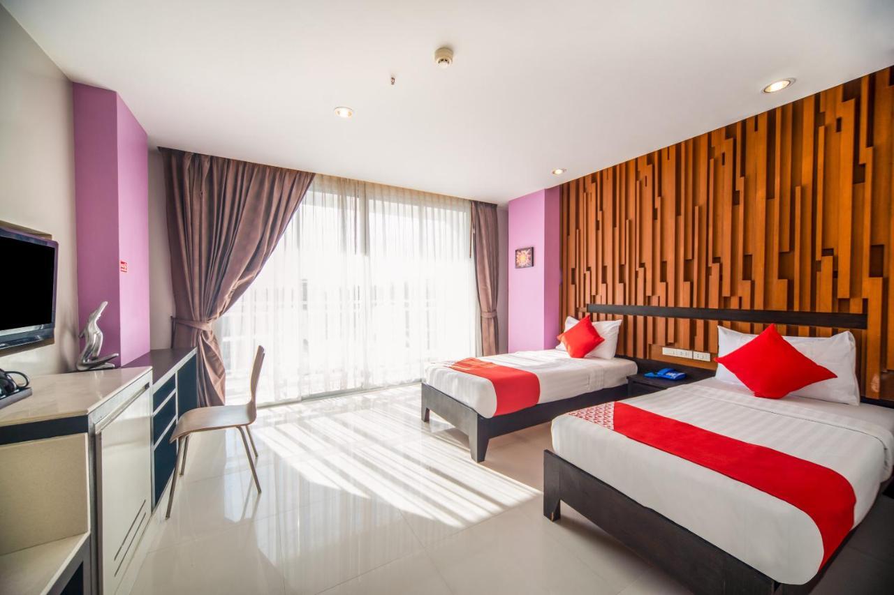 I Dee Hotel Patong Bagian luar foto