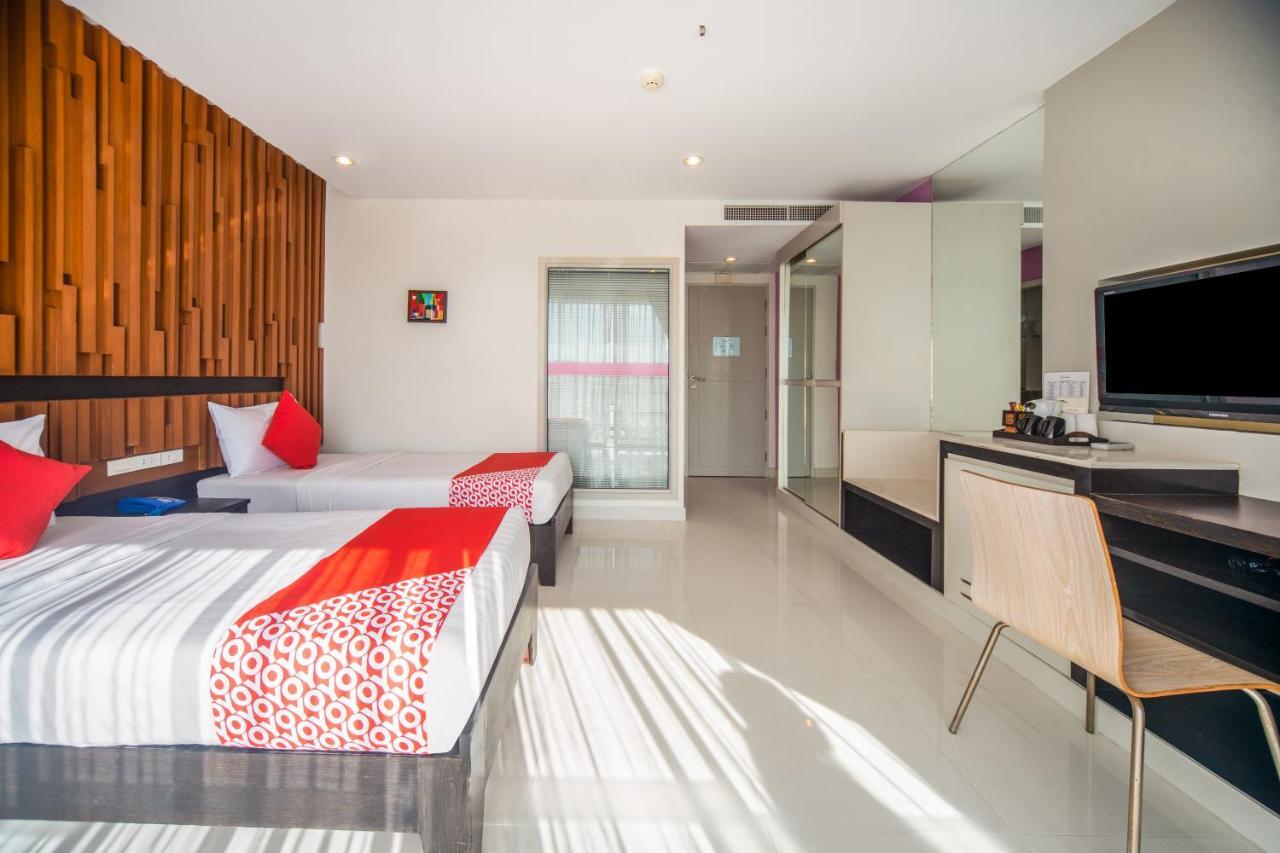 I Dee Hotel Patong Bagian luar foto